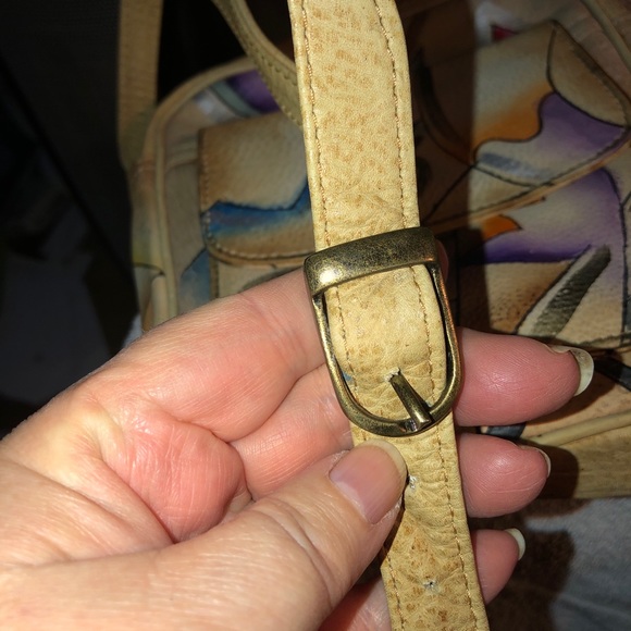 Sam Sam Genuine Leather Painted Cross Body Handbag (JJ) - Picture 9 of 12